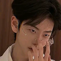 คิม(พ.อ+แฝด3)