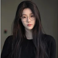 ปรางทิพย์​(นางเอก)​