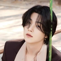 Min Yoongi Taehyung