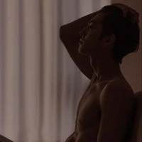 เอเดน(เพื่อนสนิทนายเอก+มาเฟีย)