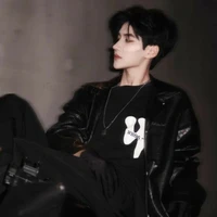 เจียอี้:เพื่อนพระเอก