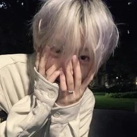 ปอน👋(พ.นายเอก)