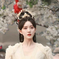 จ้าวซูหลิง//พี่นอ.