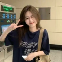 พลอย👑