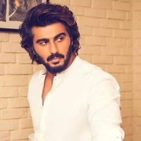 Ronnie (fl elder bro)