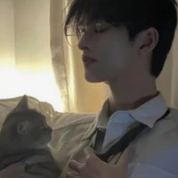 เเมน👑