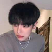 แอสตัน✨=เพื่อน ธารา