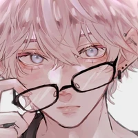 ควีน(นายเอก)💞🤓