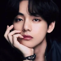 V/Taehyung/DOM