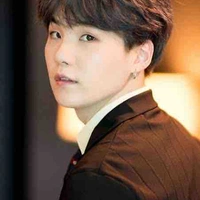Suga (kakak Jennie)