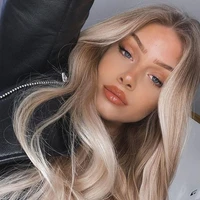 Tessa Montesinos (hermana)