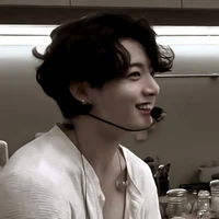 Jeon Jungkook(Past/Ghost/♎)