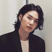Kim yoongi (Rare alpha)