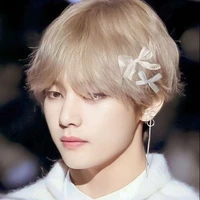 Jeon Taehyung/23 Y/ Kim soo Hyun brother