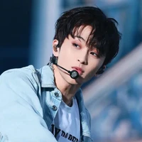 MARK JUNG