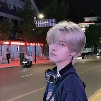 เป๋า🌻//นายเอก