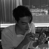 กวิน(พระเอก)🌒