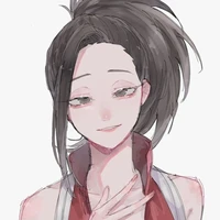 Momo yaoyorozu