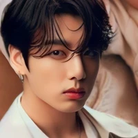 Jung-Kook • Alfa Dominante •