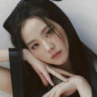 Jisoo (Lee know