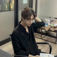 พ่อพร้อม(น.อ)