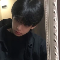 แสง/นายเอก