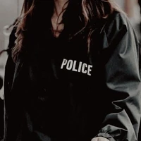 Polisi wanita