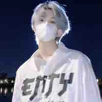 ฟ้าลั่น(พระเอก)