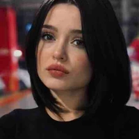 Luísa Sakov(Prima)