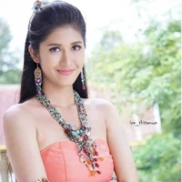 คล้อง(พี่สาว5)