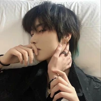 ภาคิน(พระเอก)