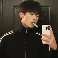 ไนท์(เพื่อนพระเอก)