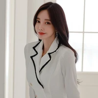 พลอยรัตน์