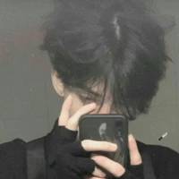 อเล็กซ์(พ่อนายเอก)