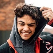 angel(amigo de hero)