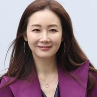 mamá de jk(omega)