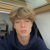 Axel Acosta García(22)(1.74)