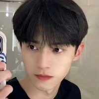 ฮาวล์ พ น.อ