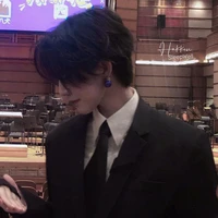 ไนน์[นักเลง]