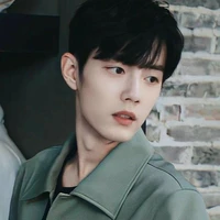 ออกัส