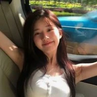 โมอาMoa💋🌻[เพื่อน น.อ]