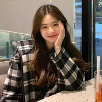 Emma (Y/n)