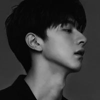 นาย (พ่อพระเอก)