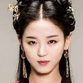 หยางถิงเฟิง(ฮูหยินใหญ่+แม่นางเอก)