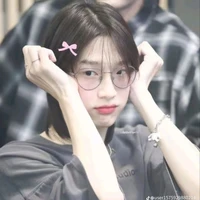 ครีม(น้องสาวเดชา)