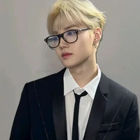 KIM DOYOUNG