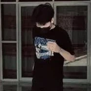 ลิฟ(พระเอก)