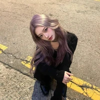 เทียนฝัน(เพื่อรนางเอก)