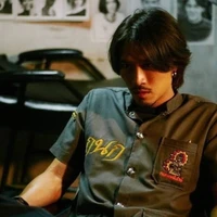เค (กนก)