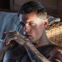 Nicolás